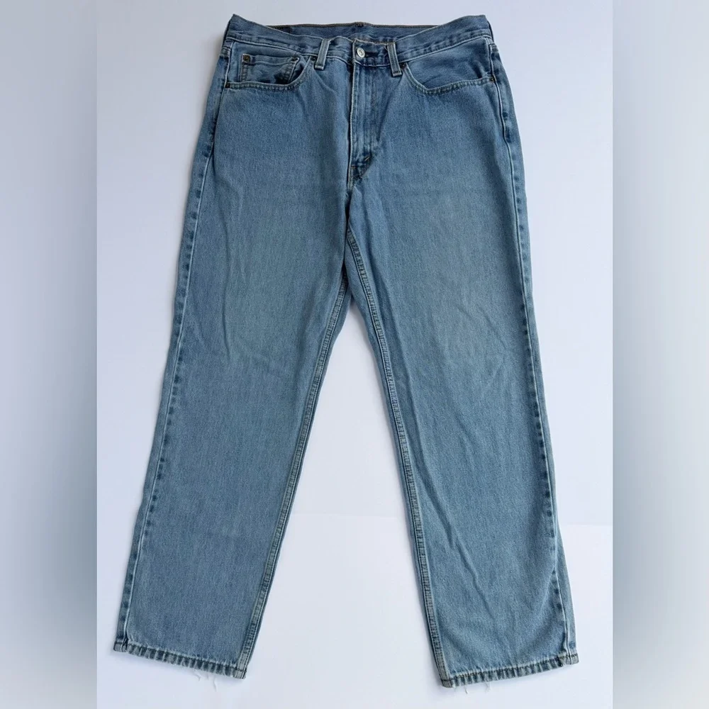 Men’s Levi’s 550 Denim Jeans Size 35x32 Please read full description 👍​​